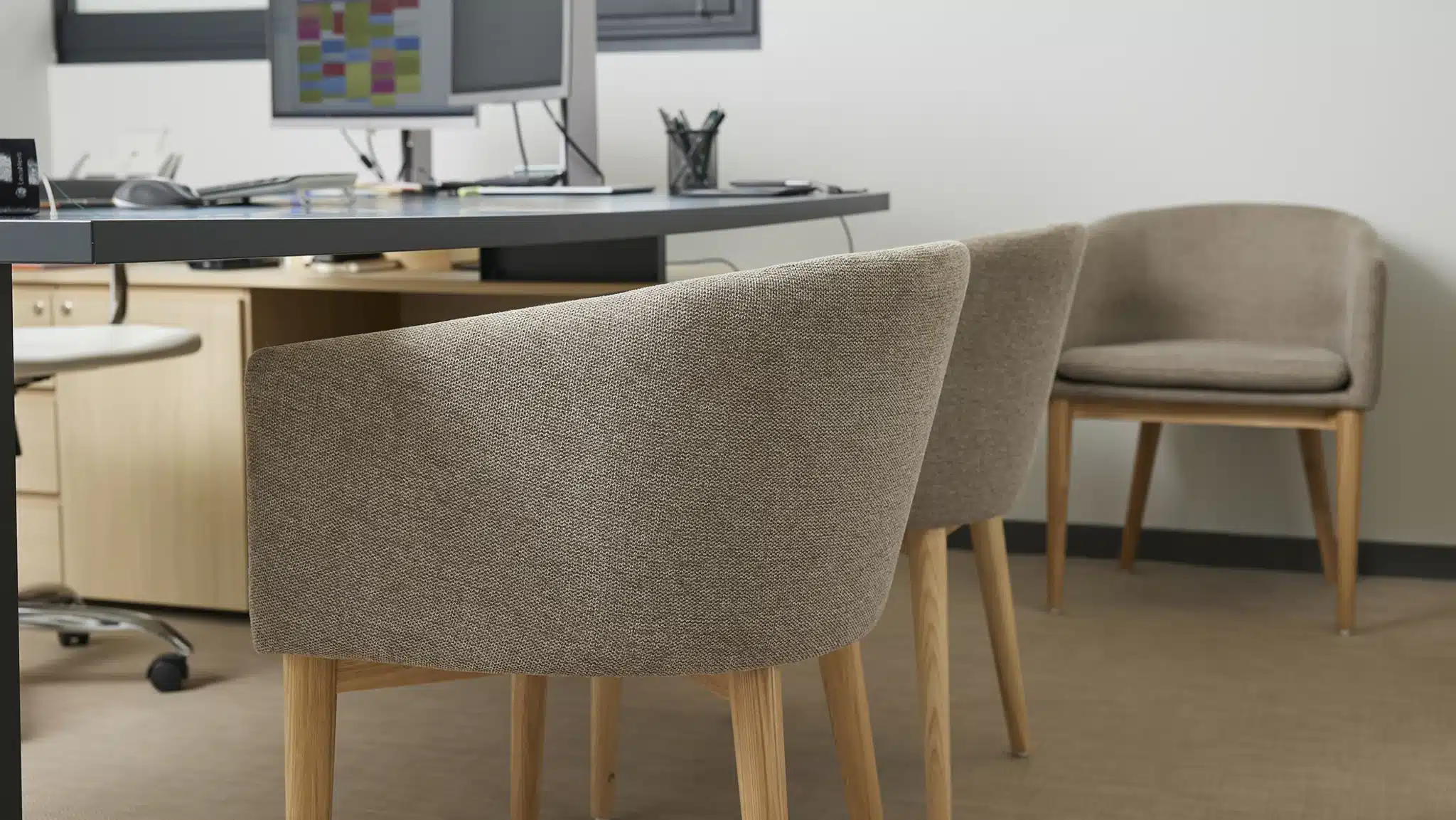 flv notaires léguevin bureau chaises clients