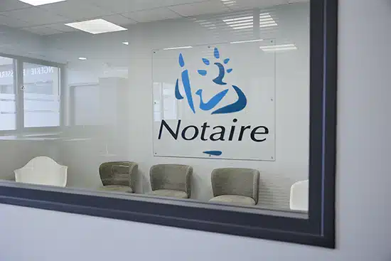 flv notaires léguevin salle d'attente logo notaires mobile